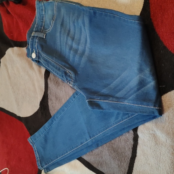 2XL Juniors Dark Blue Jeans - Picture 2 of 4